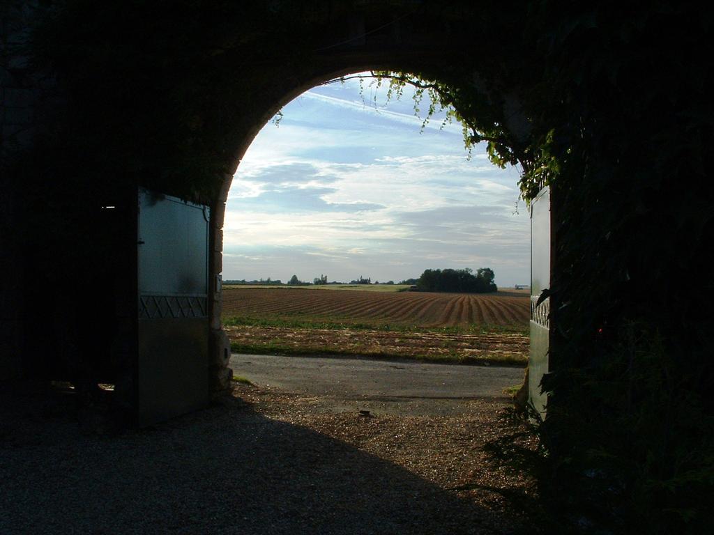 Residences Le Clos Du Manoir - Self Cooking Gauciel Exterior photo
